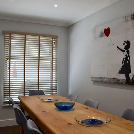 度假居 Stylish Three Bed House - Clifton Village, *