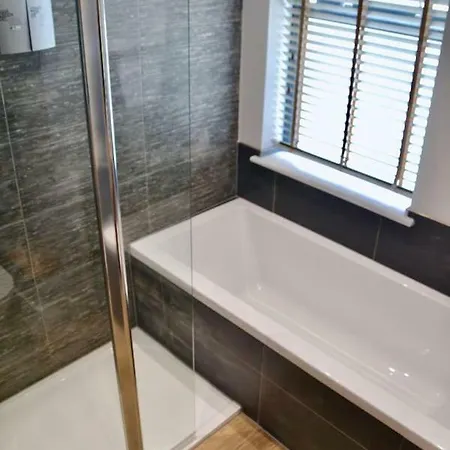 Stylish Three Bed House - Clifton Village, بريستول